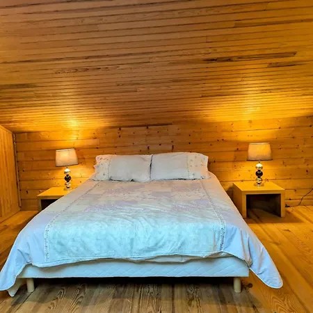 Vineyard With Pool And Hot Tub Holiday home Razac-de-Saussignac