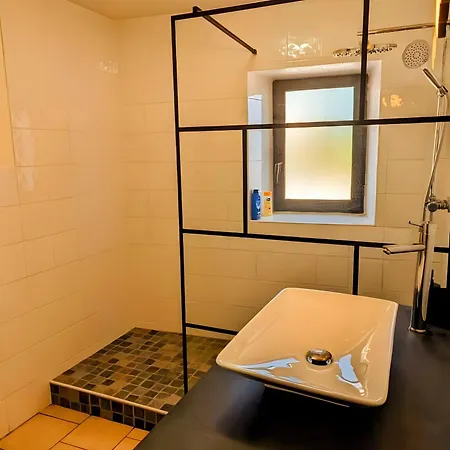 Holiday home Peaceful With Jacuzzi