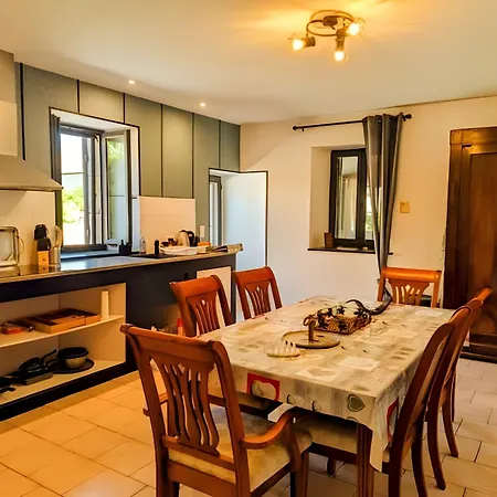 Holiday home Peaceful With Jacuzzi Razac-de-Saussignac