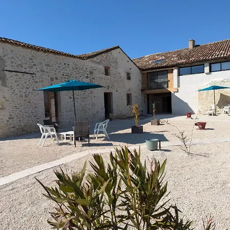 Vineyard With Pool And Hot Tub Razac-de-Saussignac