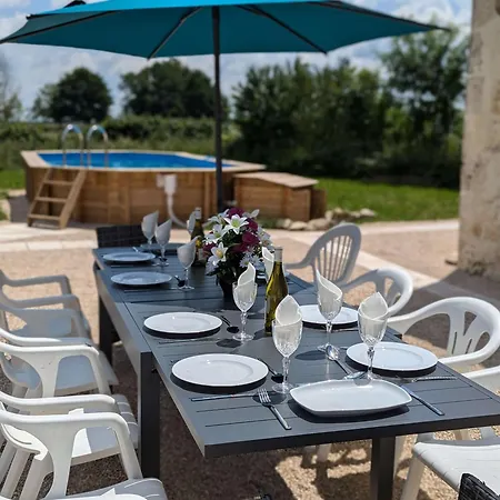 Vineyard With Pool And Hot Tub Holiday home Razac-de-Saussignac